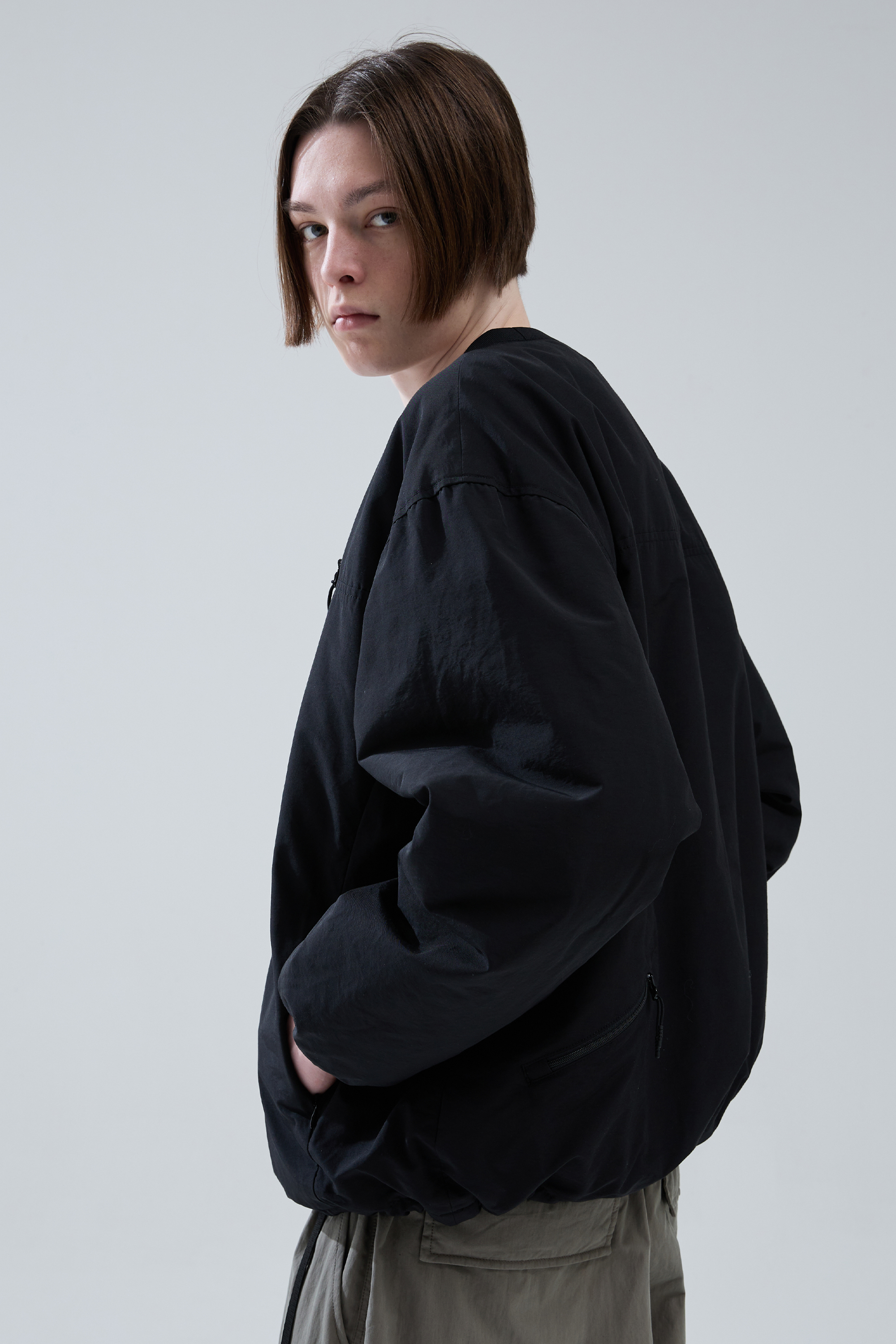 MUSINSA | HAVEOFFDUTY Crew Neck Insulated Warmup Shirt (Black)